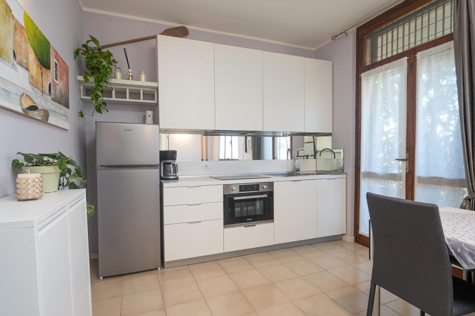 Casa Lugana 9 - Monolocale Con Piscina Fronte Lago Sirmione Bagian luar foto